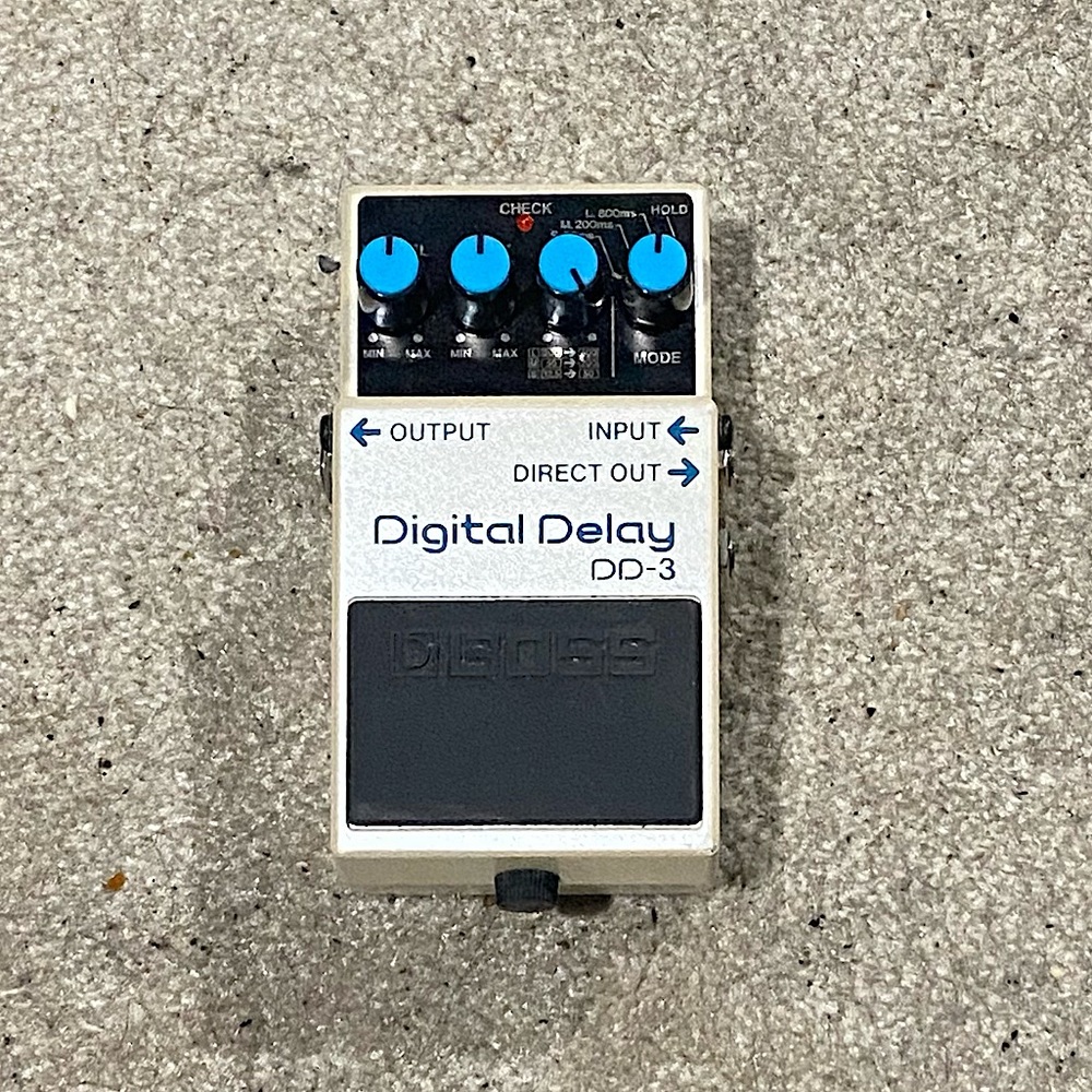 BOSS DD-3 Digital Delay guitar pedal